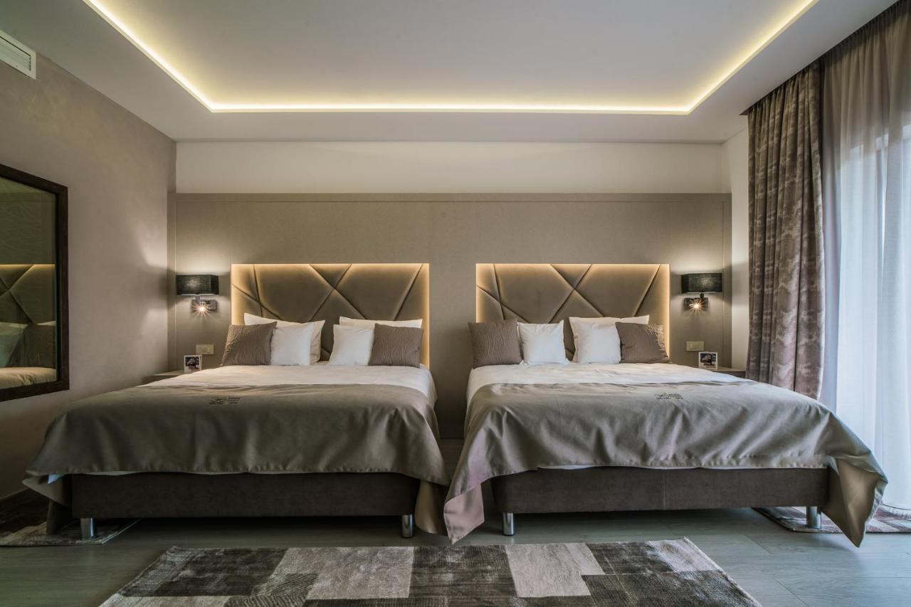 Hotel Eden Garden Spa 坎普朗莫道尼斯 外观 照片
